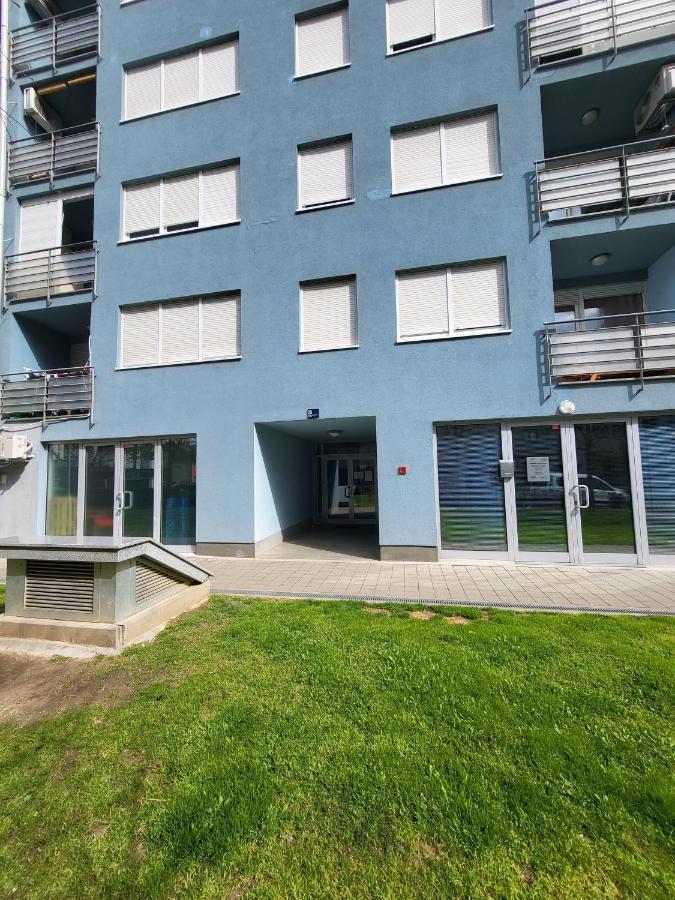 Apartment Tonci Vrbani Zagreb Exterior foto